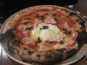 Inferno Pizzeria Napoletana pizza with egg