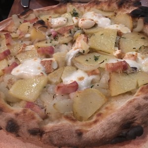 Inferno Pizzeria Napoletana pizza with potato