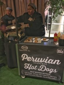 capital-food-fight-peruvian-hot-dogs